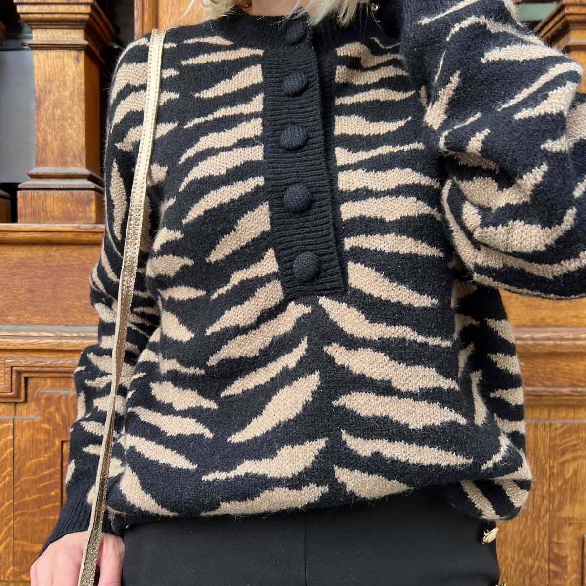 PULL BOUTON EFFET ZEBRE