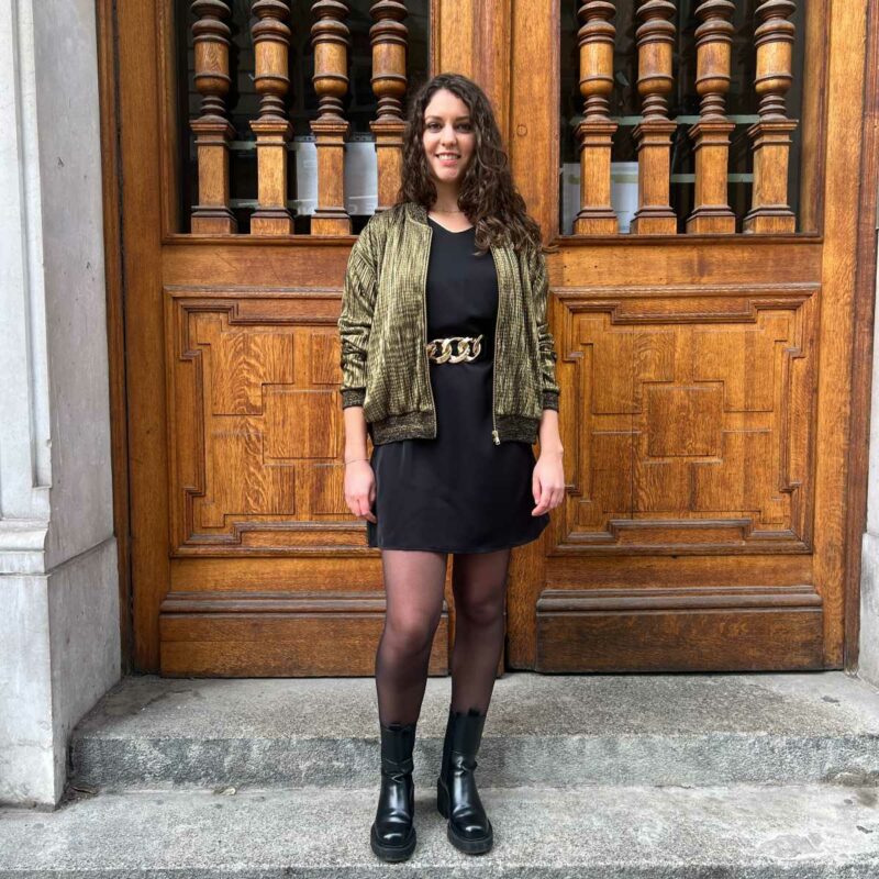 look 2 berella