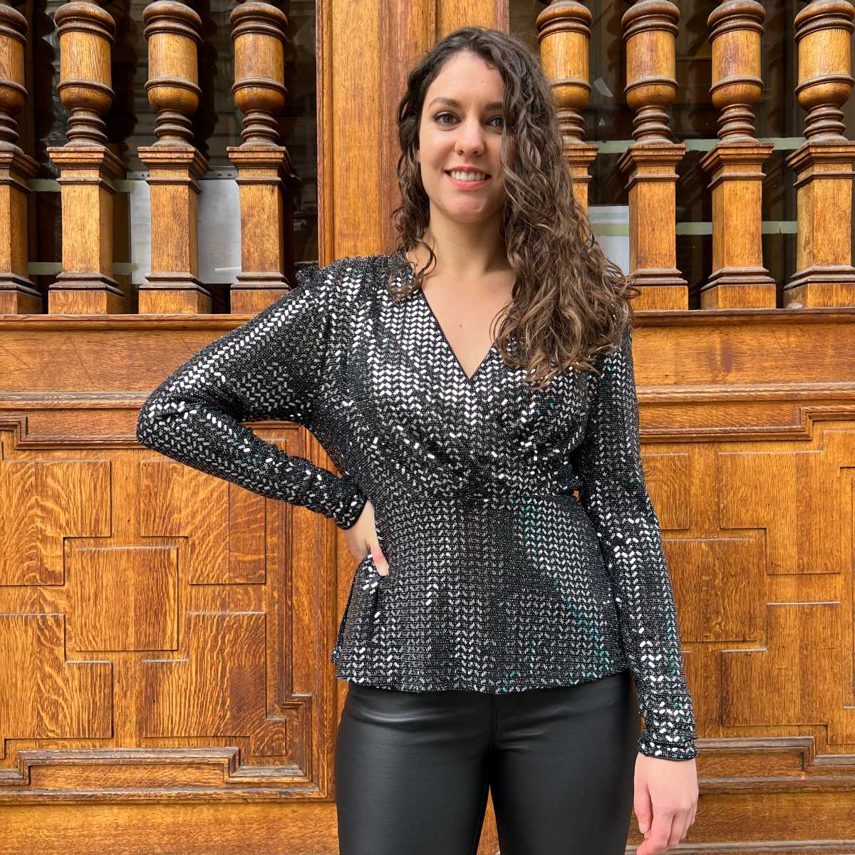 TOP SEQUINS