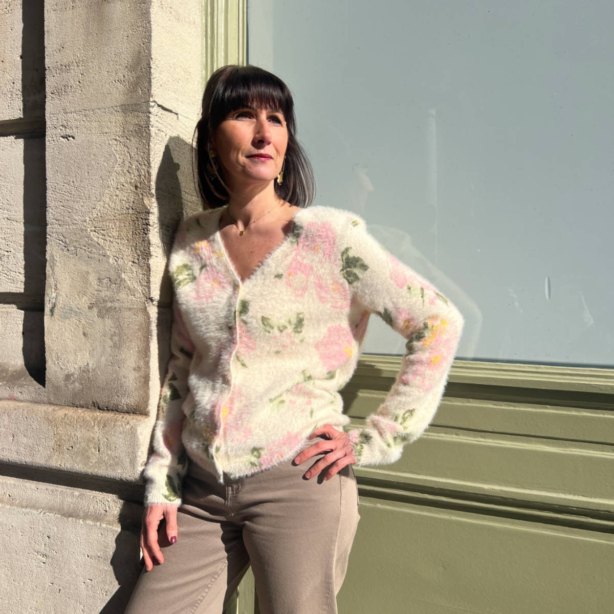 PULL FLEURI BEIGE