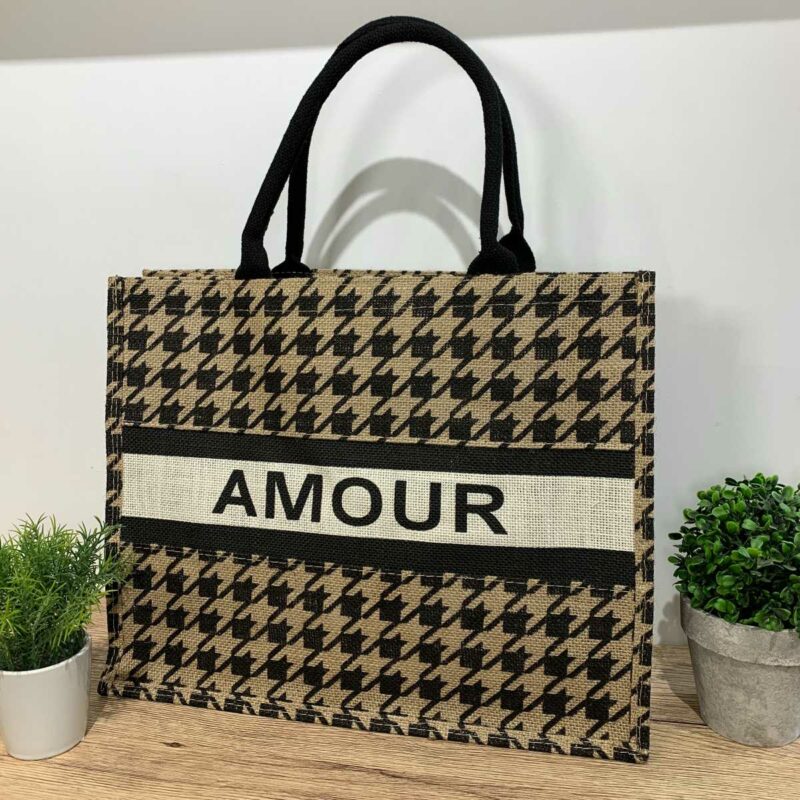 Joli sac cabas amour pour femme très tendance.