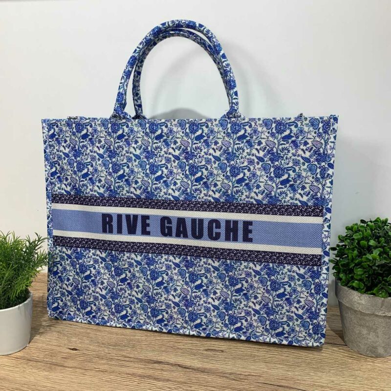 Joli sac cabas bleu pour femme très tendance.