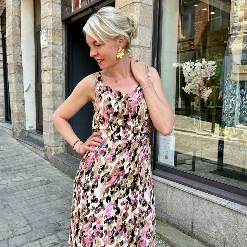 robe midi a bretelles imprimé rose camel