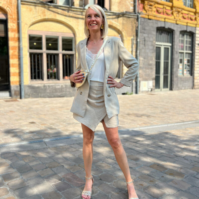 Blazer léger beige pour femme