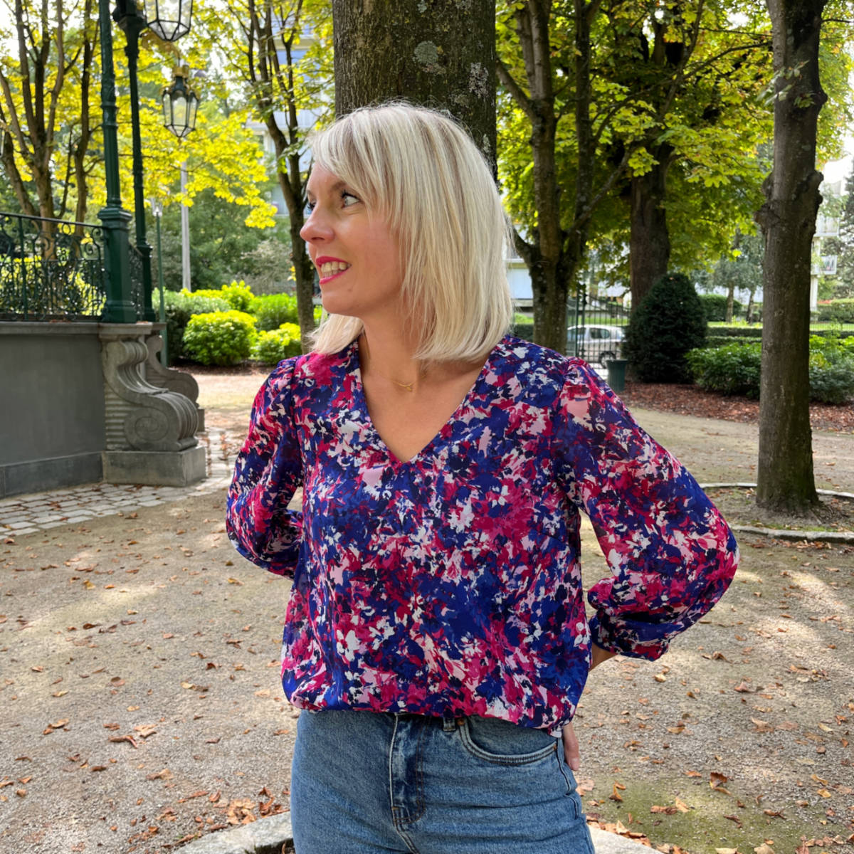 BLOUSE ROSE ET BLEUE