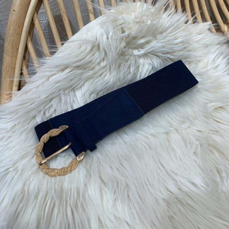 Ceinture élastique bleu marine.