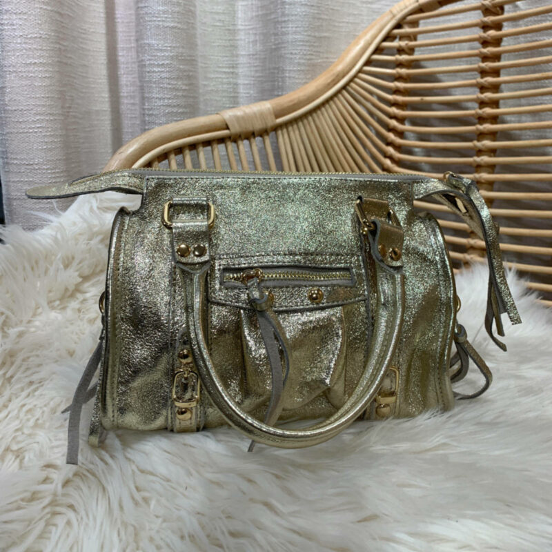 Sac bali doré pour femme.