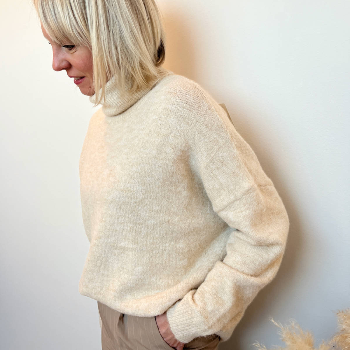 PULL COL ROULE CREME