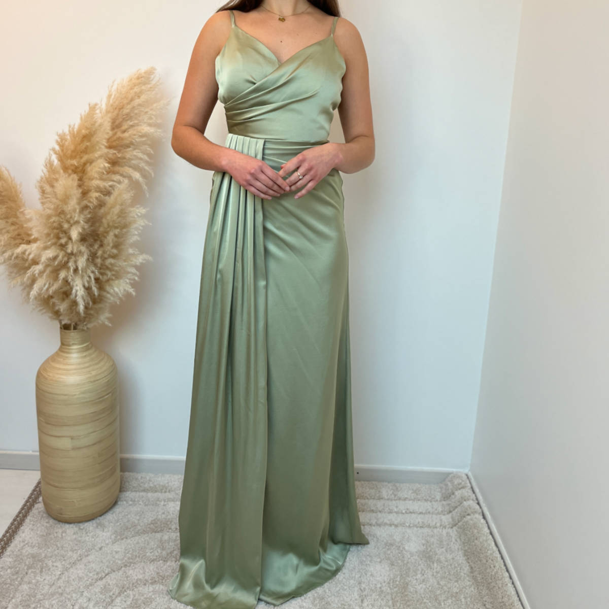 ROBE DRAPEE VERT SAUGE