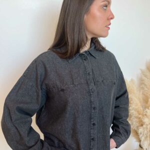 chemise en jean gris