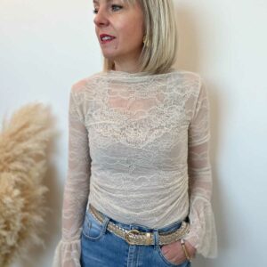 Top dentelle beige manches evasées
