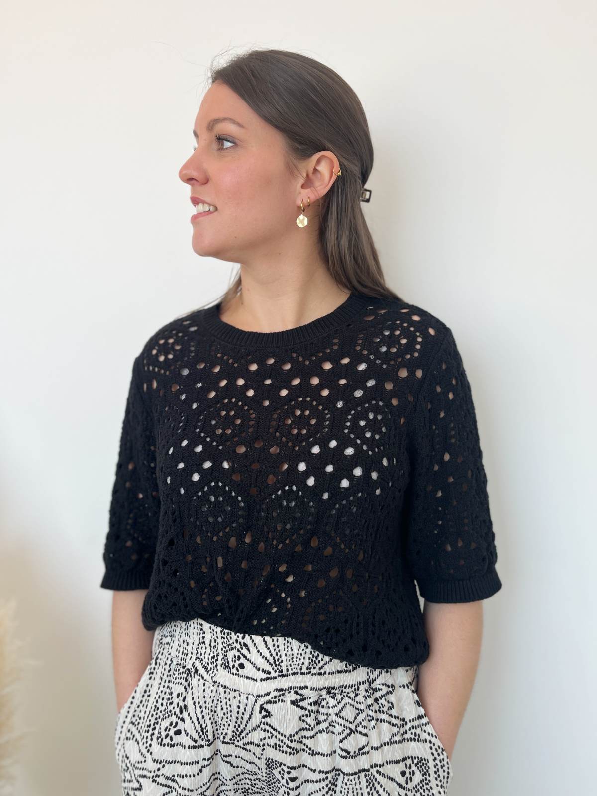 PULL AJOURE NOIR
