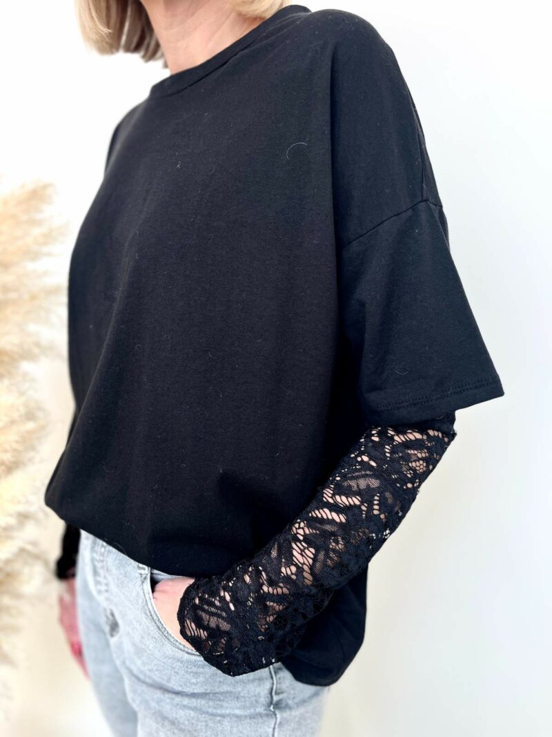 tee noir dentelle 2