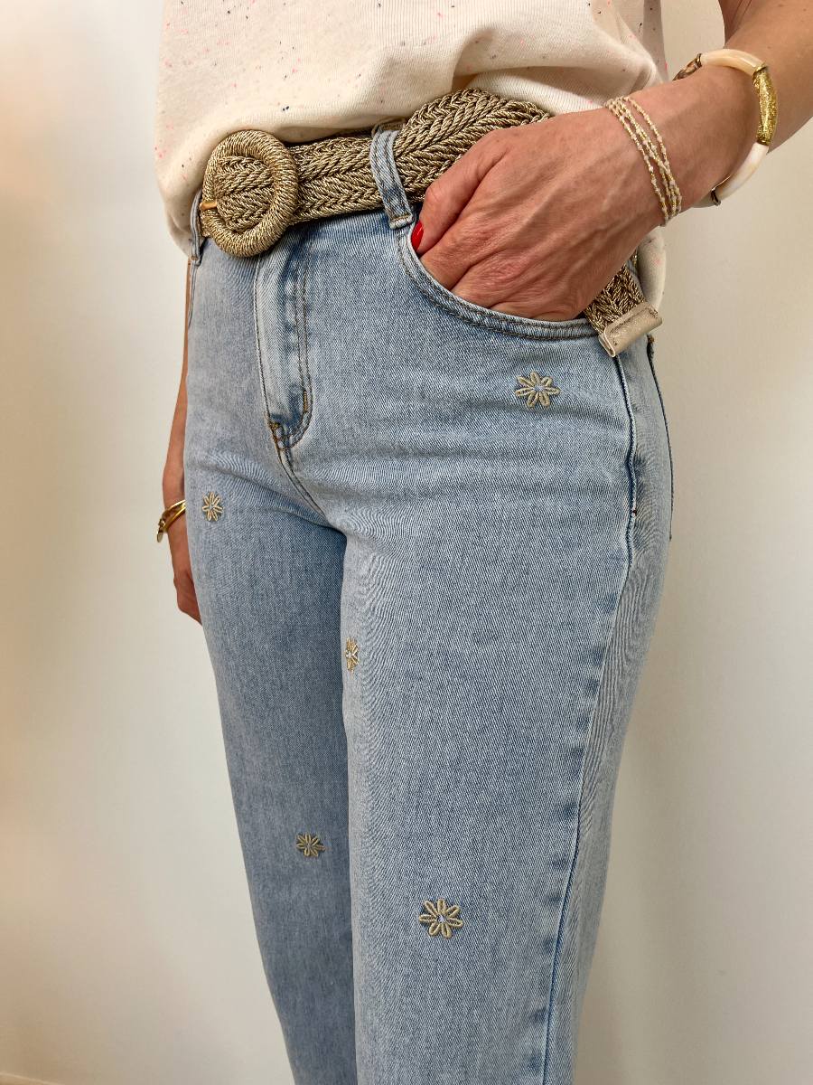 Jean flare broderie 2