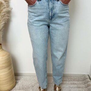 Jean tessa mom fit
