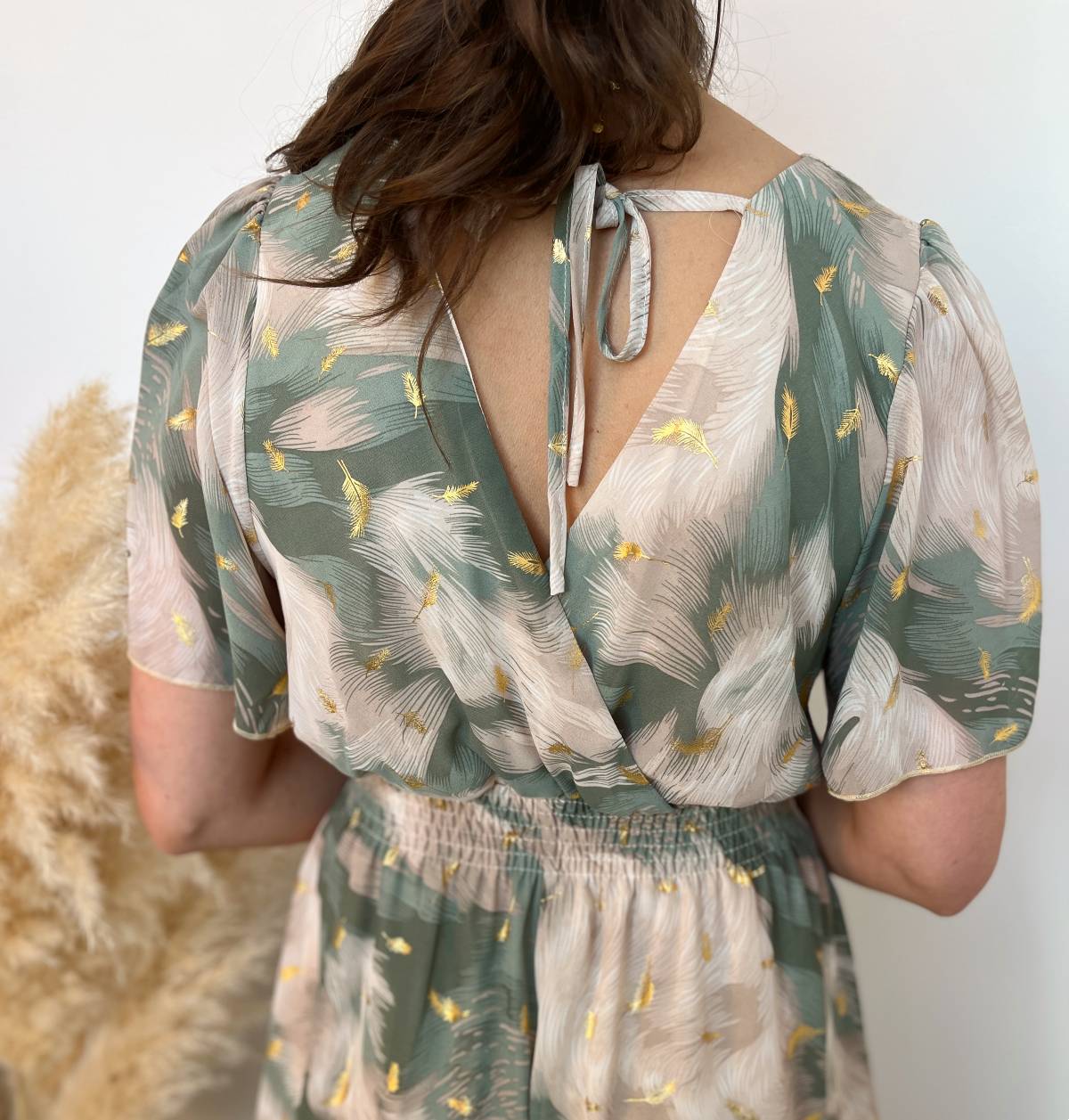 Robe courte imprimée vert beige 3