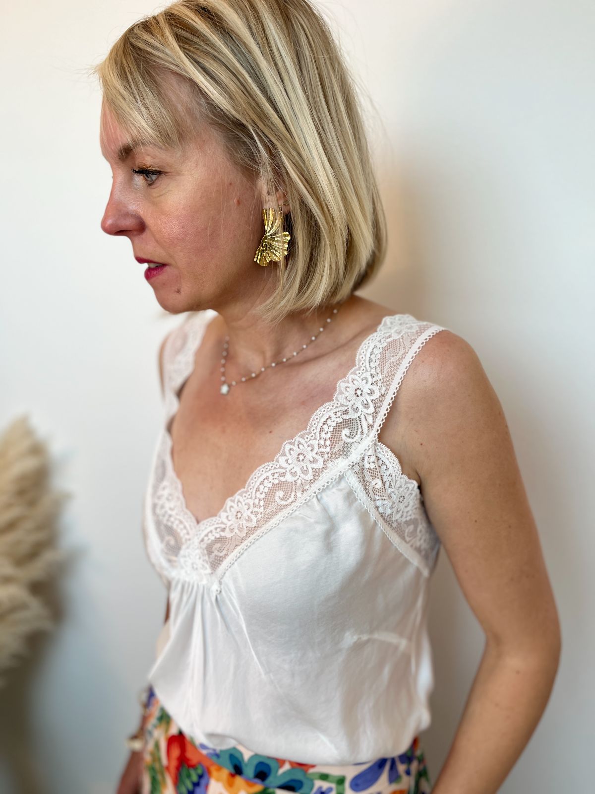 TOP DENTELLE BLANC