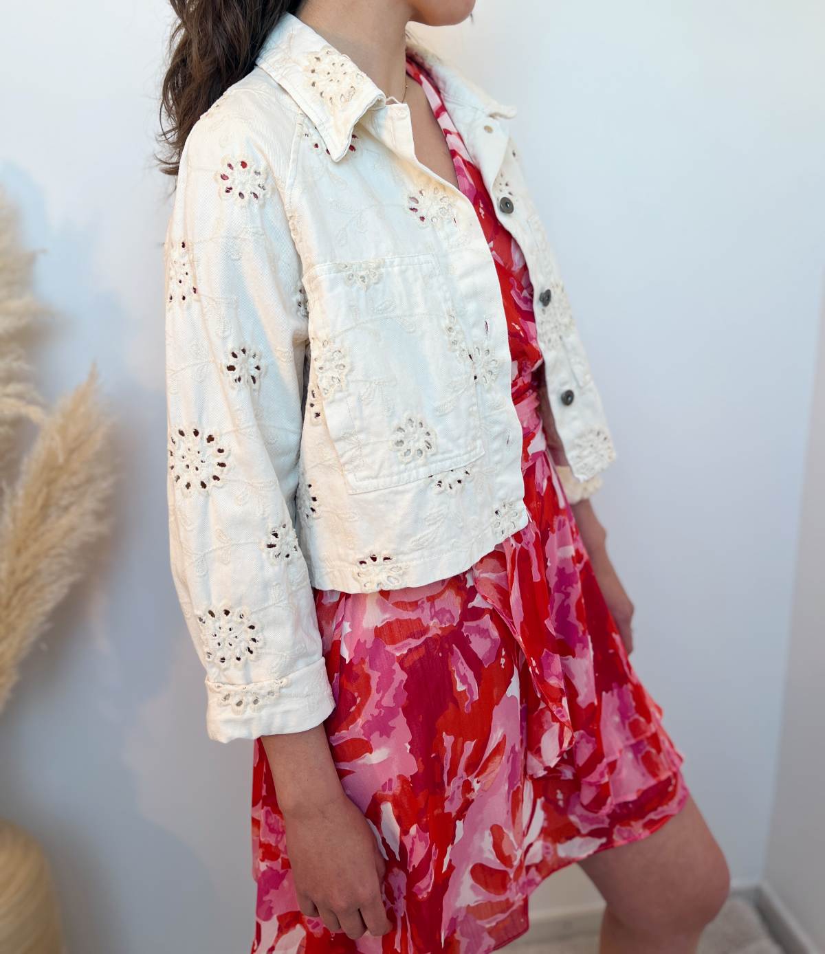 veste courte brodé ecru