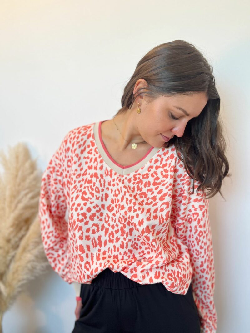 Sweat leopard beige corail 3