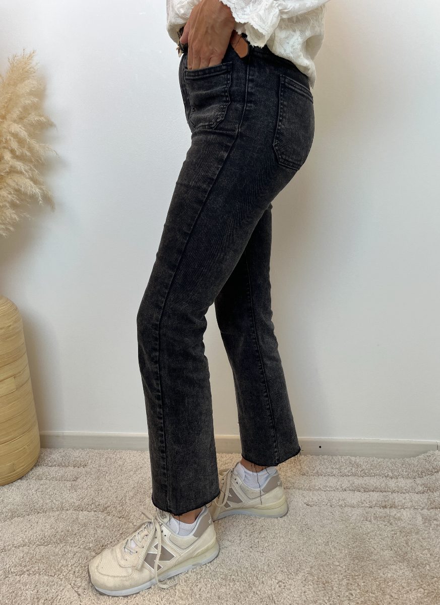 Jean flare gris foncé 2
