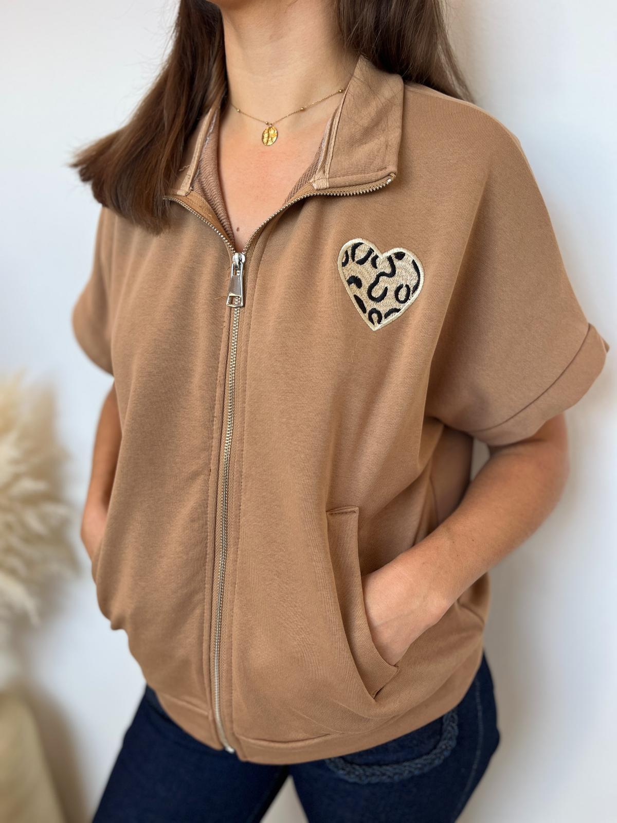 Sweat sans manches coeur leopard 1