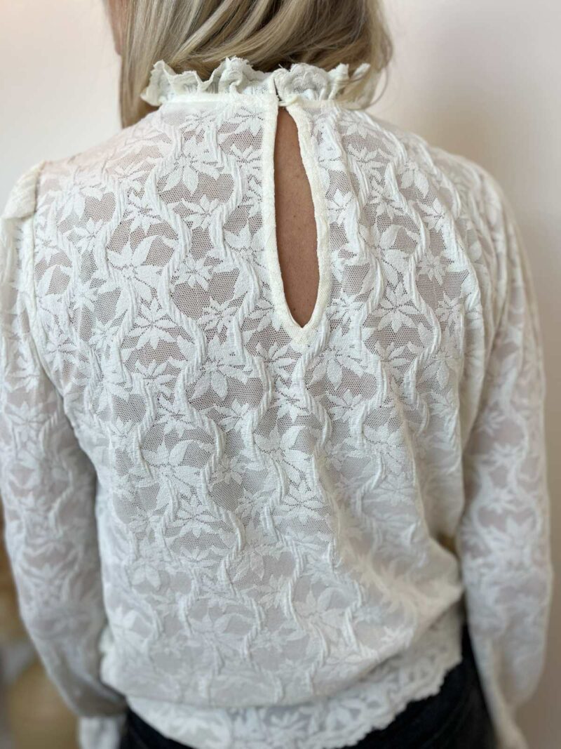 blouse dentelle 3