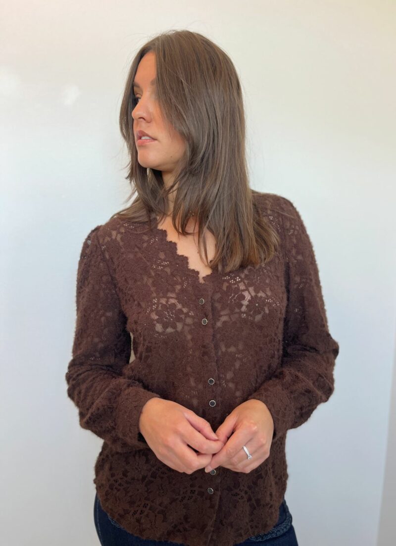 blouse dentelle choco