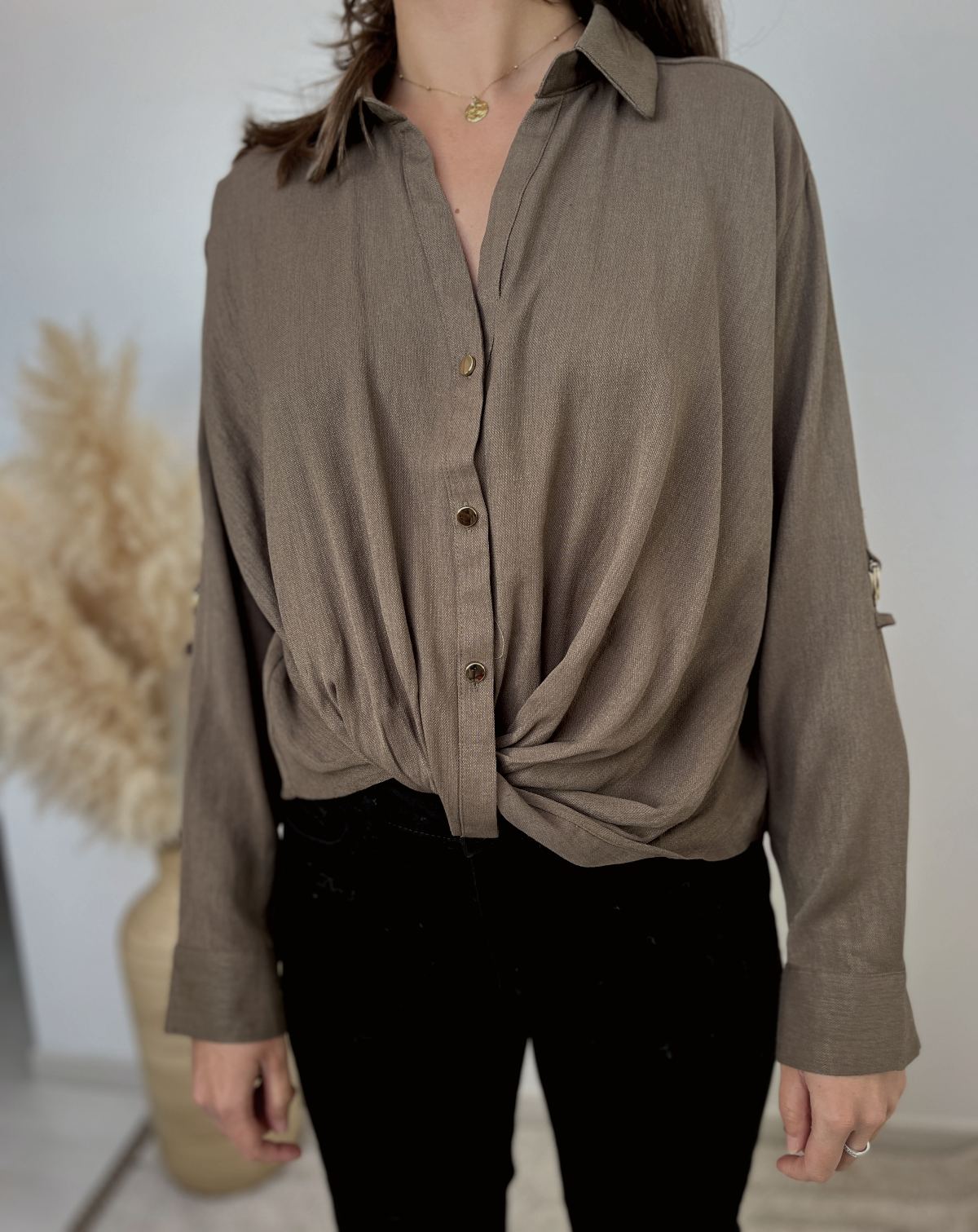 blouse kaki boutons dorés