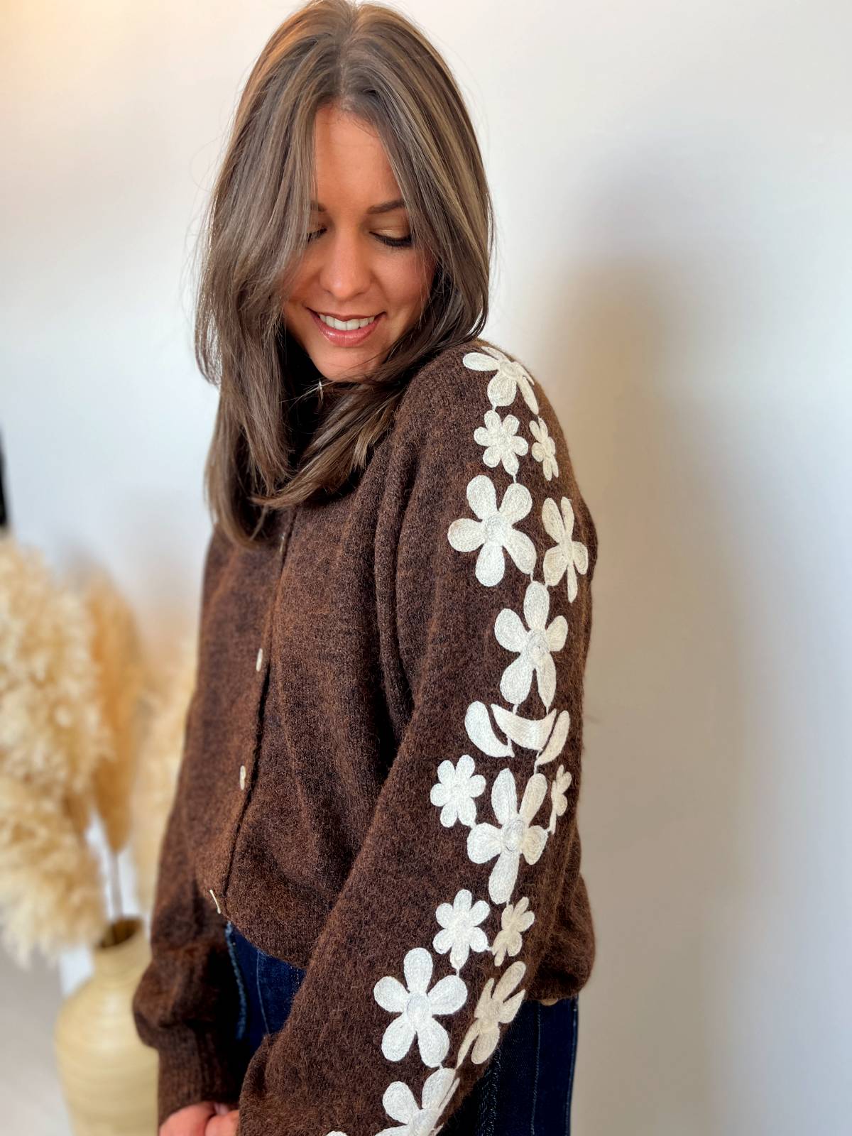 GILET MARRON FLEURS BRODEES