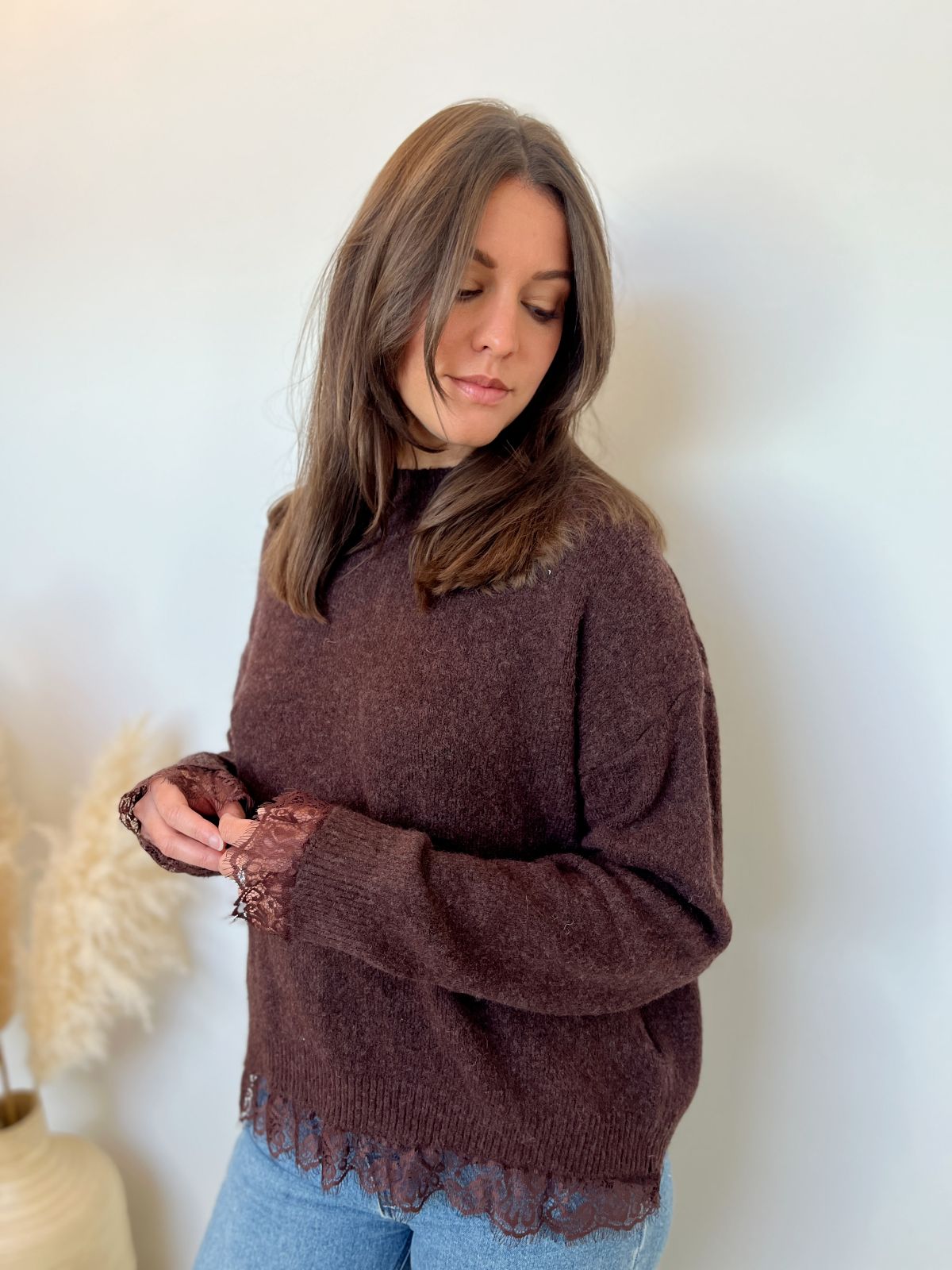 PULL DOS DENTELLE CHOCO
