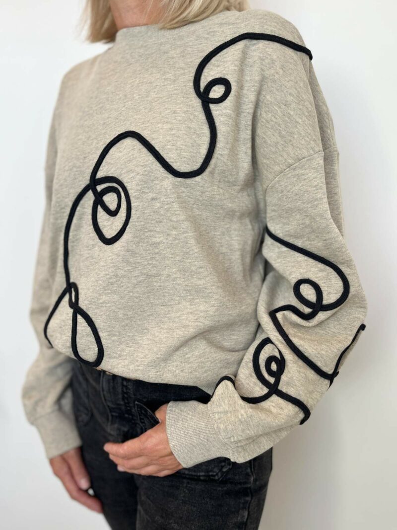 sweat beige ligne noir
