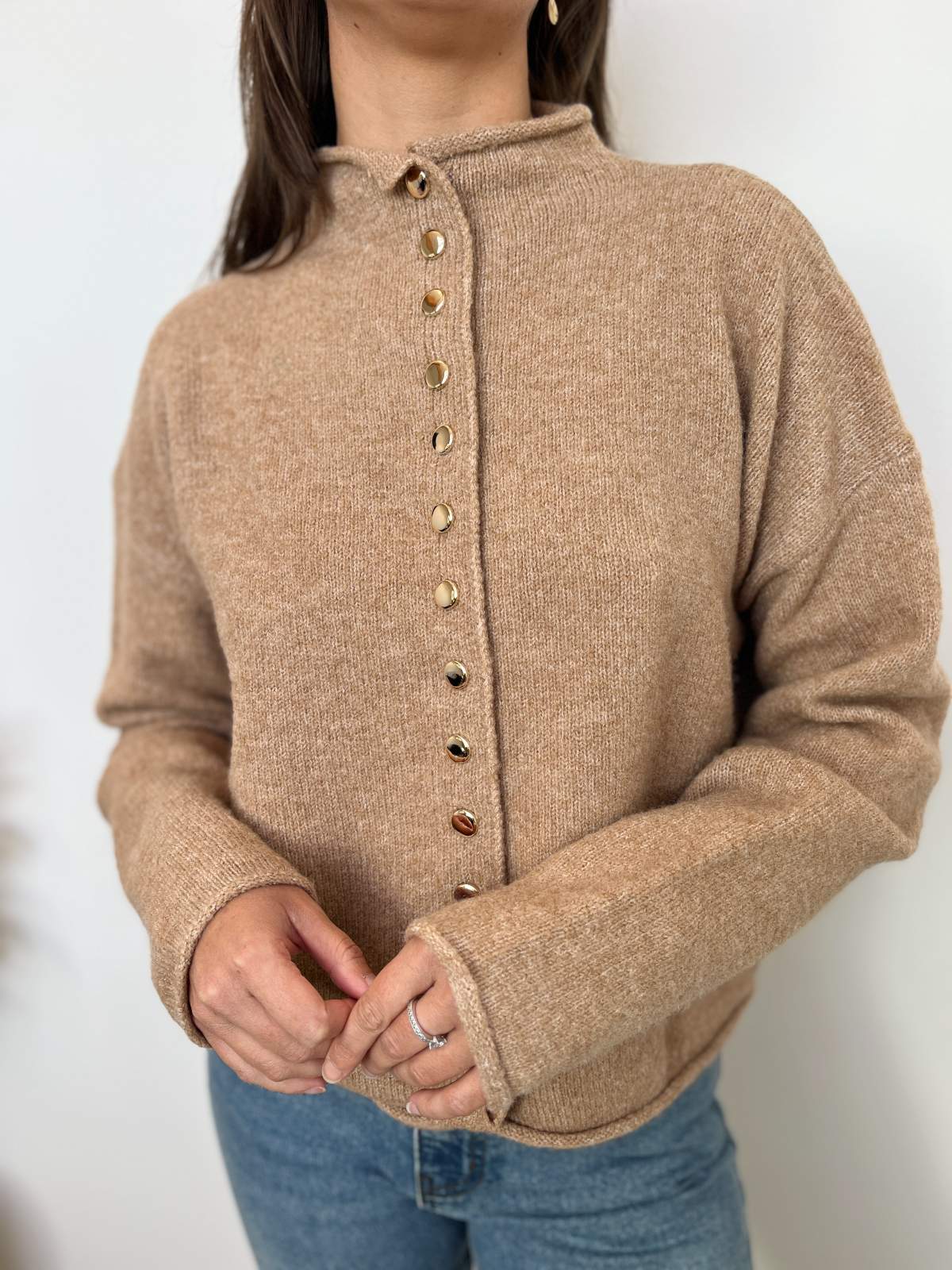 gilet camel boutons dorés 2