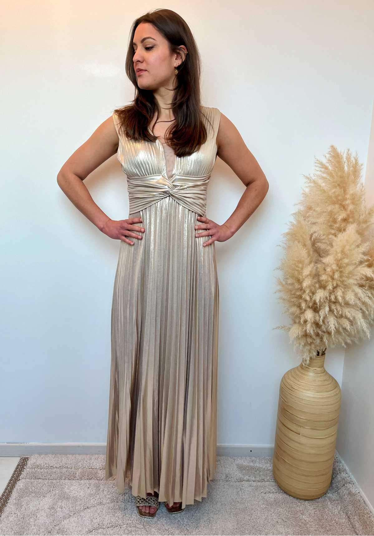 ROBE LONGUE PLISSEE DORE